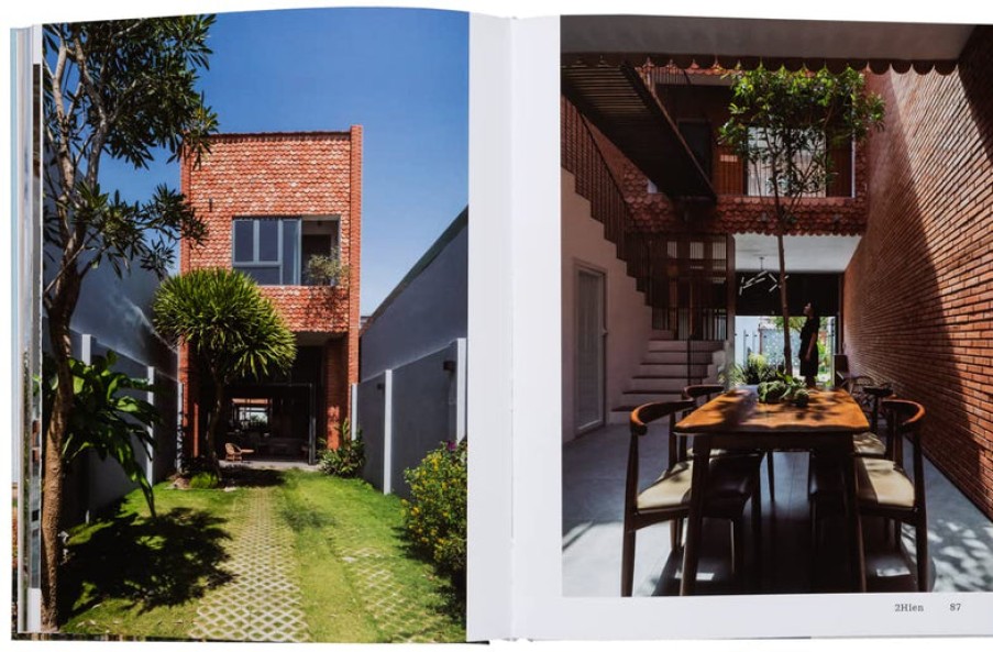 Book gestalten | Brick By Brick: Architecture And Interiors Built With Bricks Assorted